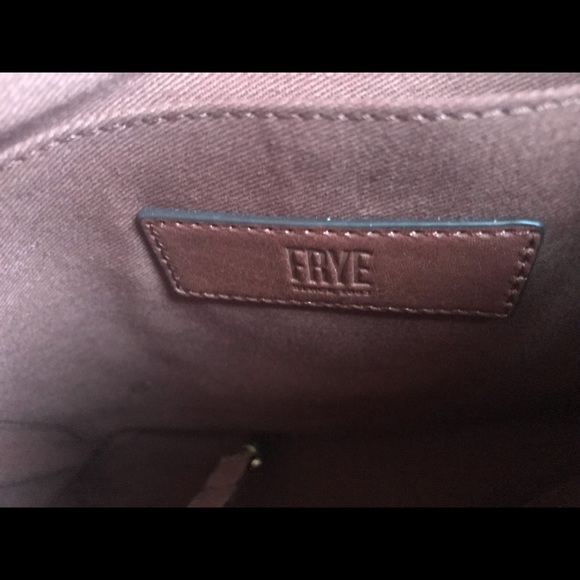 NWT Frye Leather Bag. Gorgeous! $348 Retail - Picture 6 of 8